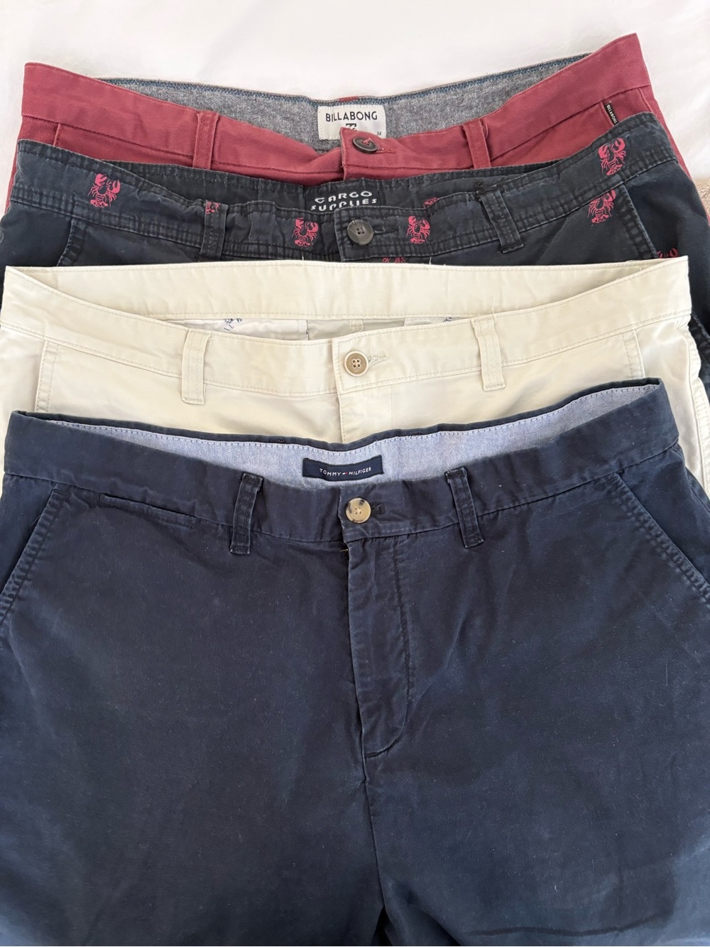 4 pairs of Mens shorts